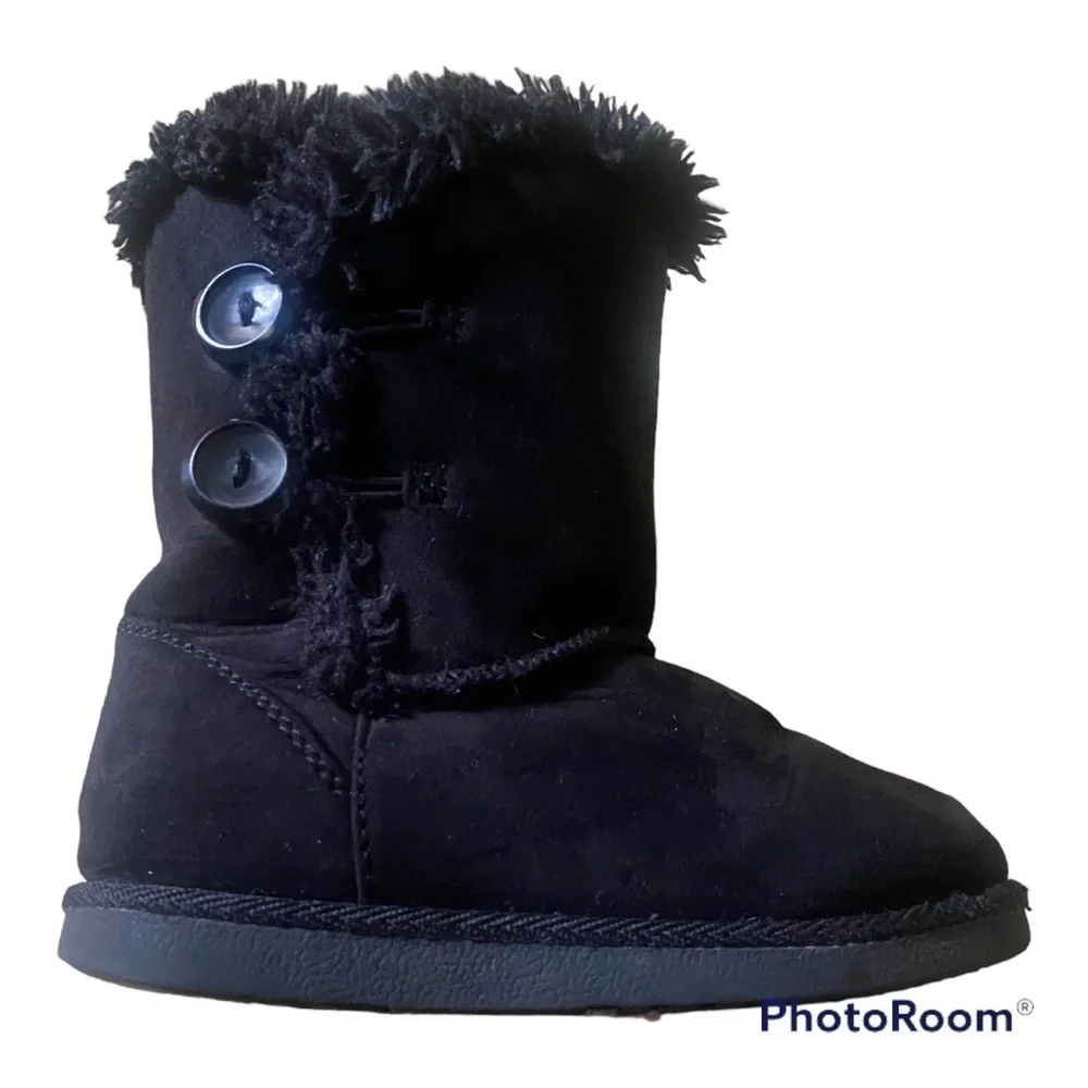 GIRLS BLACK BOOTS-TARGET
